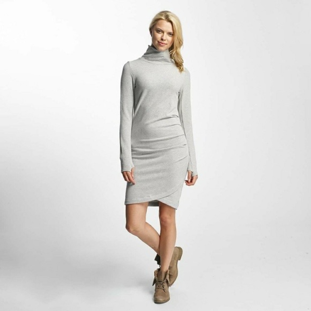 NEW Bench Slim Funnel Dress Multipurpose City Clothing